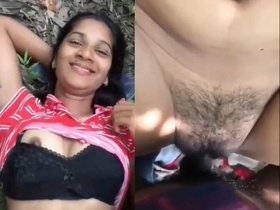 Desi girl gets naughty in the great outdoors