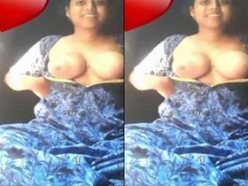 Exclusive video of a Tamil girl baring her breasts on video call