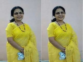 Indian village bhabhi gets her mms watched and fucked