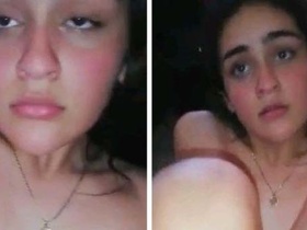 Desi college girls get naughty in MMS