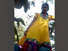 Desi couple enjoys sounding forest fucking and sucking