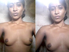 Tamil wife shares nude selfie with her old boyfriend in video