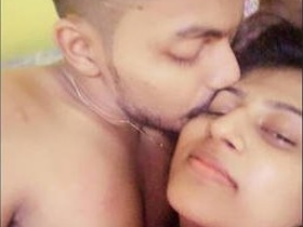 Naughty couple shares steamy MMS of girl's sexual experiences