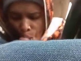 Indian maid performs oral sex on camera