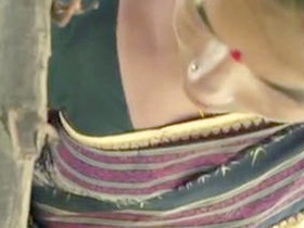Desi aunty gets wild in the village