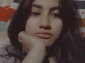 Adorable Indian girl Desi displays her charms