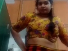 South Indian babe reveals her natural body and cleans her intimate area