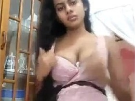 Cute Lankan girl gets naughty in this steamy video