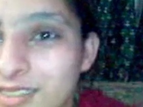 Desi MMS scandal: Muslim teen girl gets naughty with her uncle