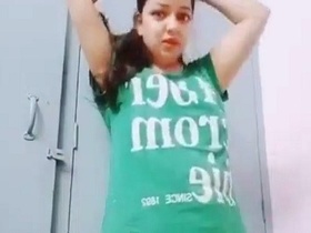 Naked selfies of a busty aunt from Chandigarh