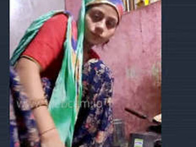 Rural Indian woman flaunts her buttocks