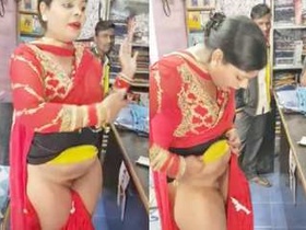 Desi woman, naked and requesting financial assistance