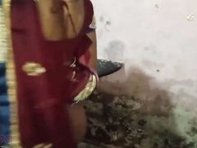 Indian girl in saree gets anal fucked by devar