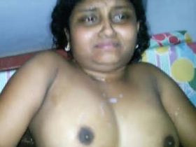 Wife tries to avoid getting cum in her face during fucking