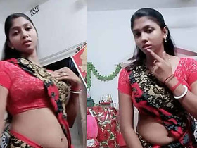 Fatty housewife shows off her belly dancing skills