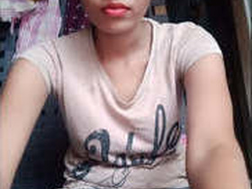 Desi teen shows off her boyfriend in a sexy collage video