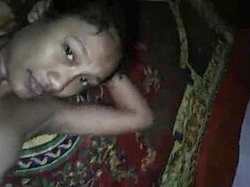 College girl from India shares nude selfie with her boyfriend