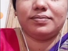 Married Bhabi flaunts her sexuality in steamy video