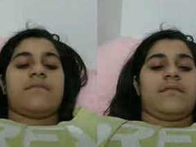 Indian babe flaunts her XXX-rated breasts and nipples