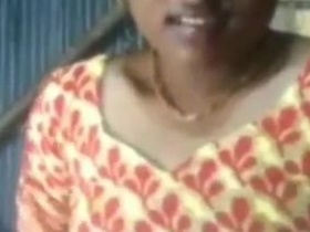 Watch the stunning Desi Indian girl with long hair in a solo porn music video