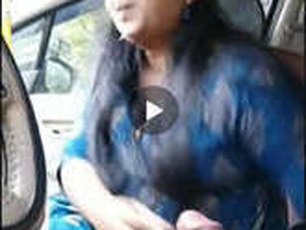Car sex with an Indian lover: New video