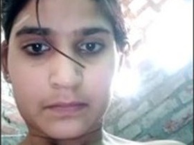 Desi girl pleasures herself with her fingers