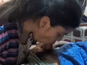 Village girl Dehati gives a blowjob to her lover