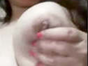 Chut pina hai flaunts her giant tits and sexy curves in this steamy video